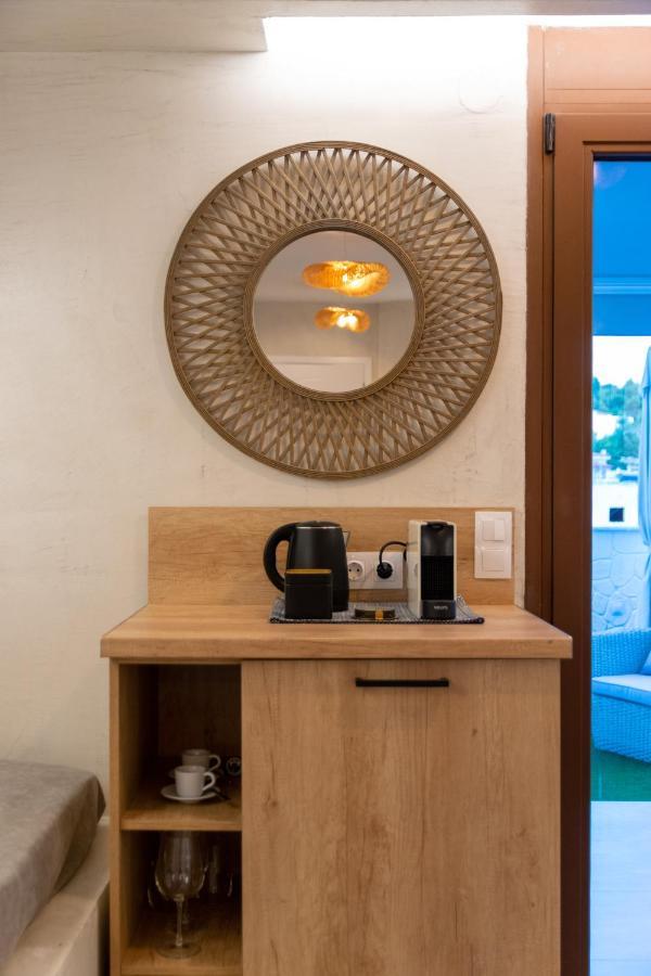 Iosif Suites เนโอสมาร์มาราส ภายนอก รูปภาพ